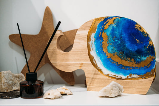 How to Color Resin the Right Way: Tips, Colorants, and Common Mistakes